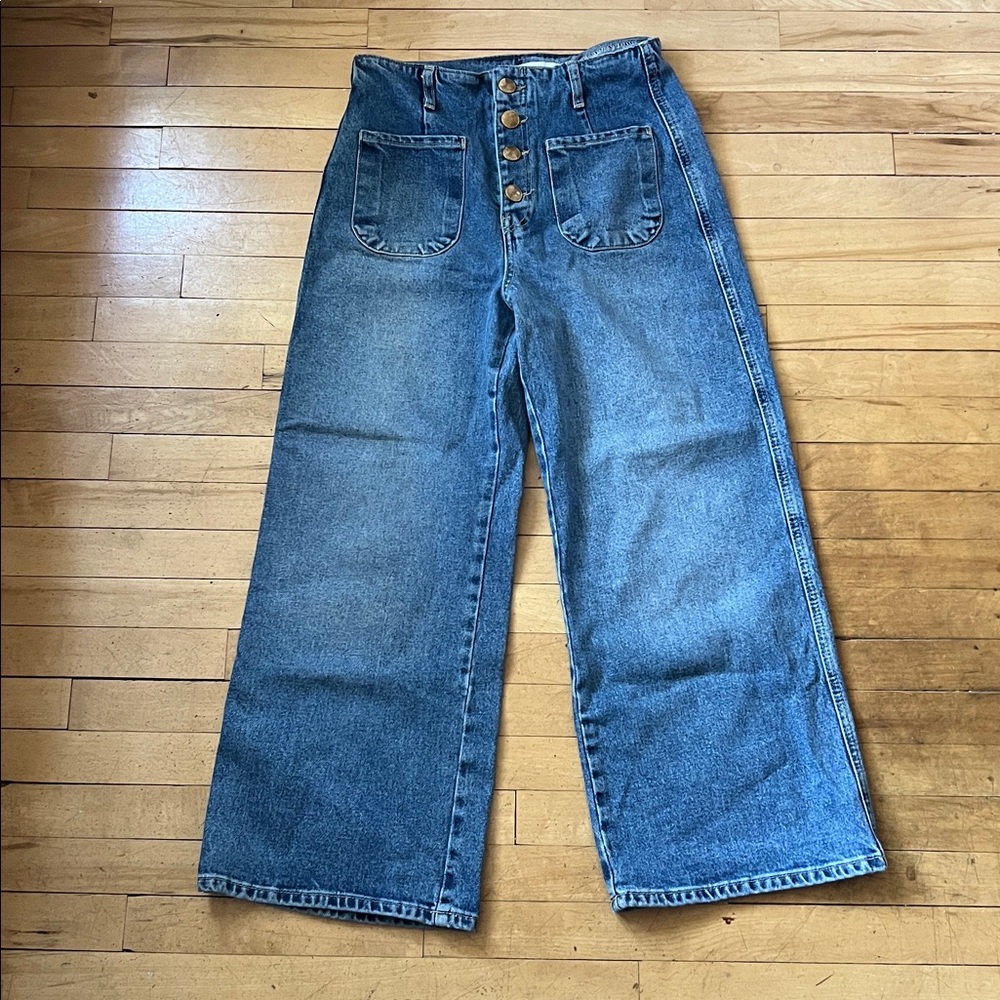 Zara wide leg sailor patch pocket jeans with gold button fly